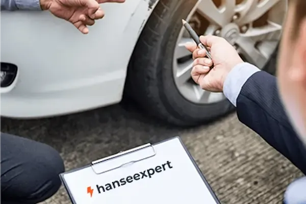 Zuverlässiges Wertgutachten von zertifiziertes Kfz-Gutachter.